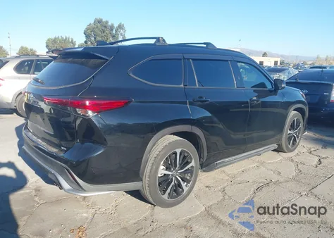 2021 Toyota Highlander Xse from USA, damaged, VIN 5TDJZRAH8MS081111